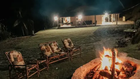 Chácara com cachoeira