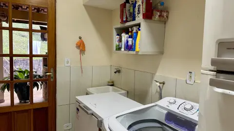 Chácara com cachoeira