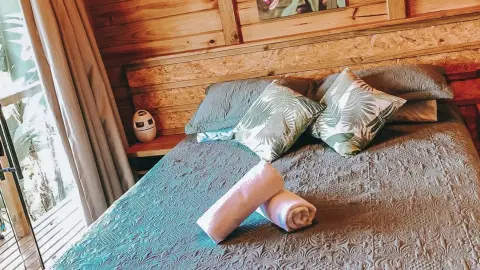 Chácara com cachoeira