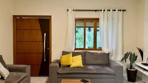 Chácara com cachoeira
