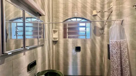 Casa à vendo no centro - conforto, praticidade e excelente localização!
