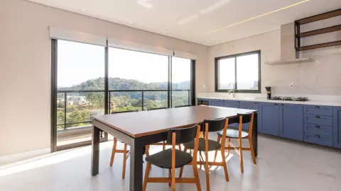 Residência de Alto Padrão em Condomínio Exclusivo – Santo Antônio do Pinhal