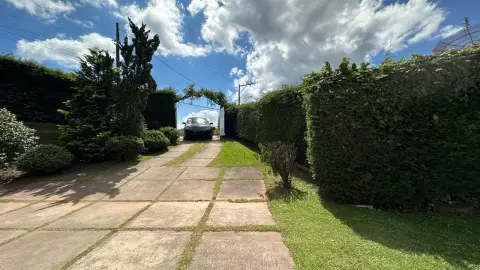 Casa 3 dormitórios