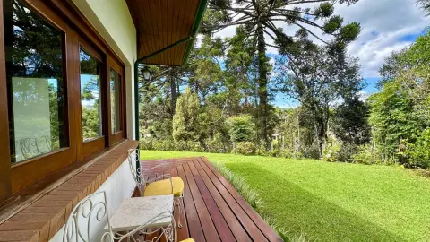 Casa 3 dormitórios