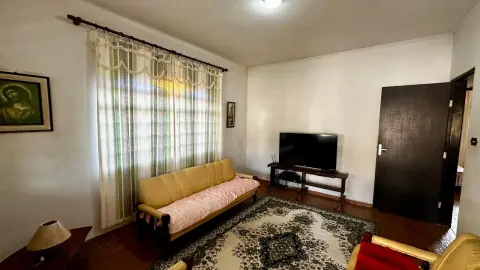 Casa e Ponto Comercial