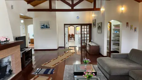 Casa à venda - Vila Porã
