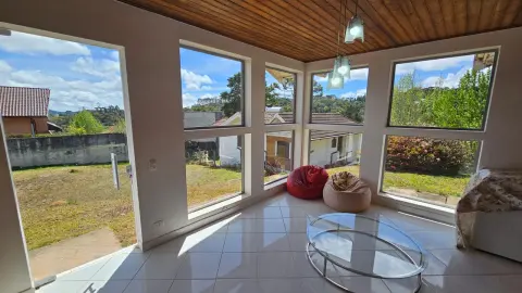 Casa à venda - Vila Porã