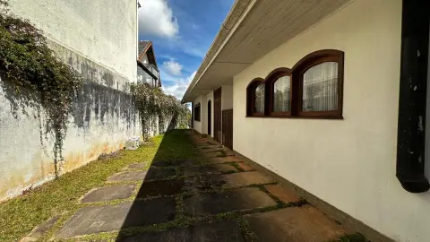 Casa à venda - Vila Porã