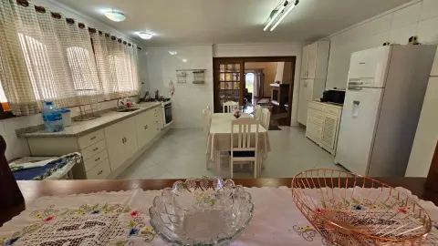 Casa à venda - Vila Porã