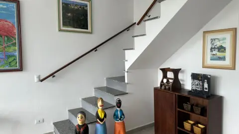 Morar no Capivari é um Privilégio – Conheça Esta Casa