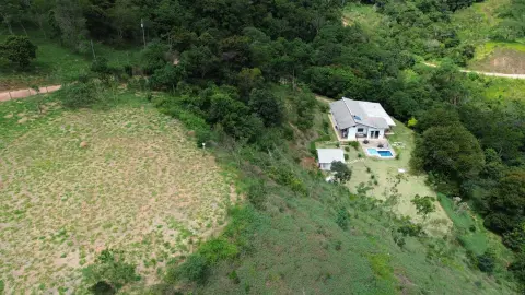 Chácara à venda – Conforto, natureza e privacidade em um só lugar