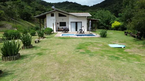 Chácara à venda – Conforto, natureza e privacidade em um só lugar