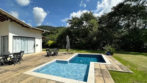 Chácara à venda – Conforto, natureza e privacidade em um só lugar