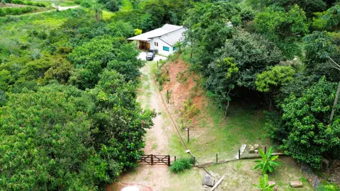 Chácara à venda – Conforto, natureza e privacidade em um só lugar