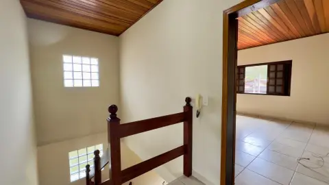 Sobrado à venda no Centro de São Bento do Sapucaí