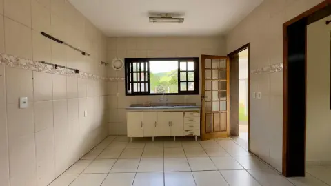 Sobrado à venda no Centro de São Bento do Sapucaí