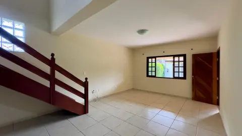 Sobrado à venda no Centro de São Bento do Sapucaí