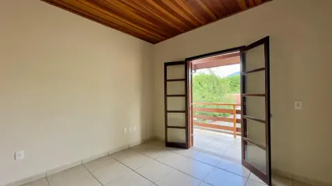 Sobrado à venda no Centro de São Bento do Sapucaí