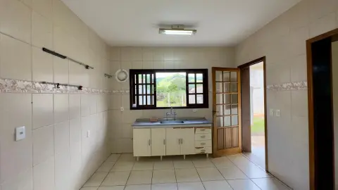 Sobrado à venda no Centro de São Bento do Sapucaí