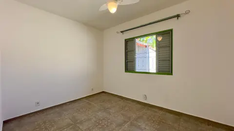 Casa à venda com piscina