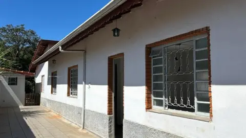 Casa à venda com piscina