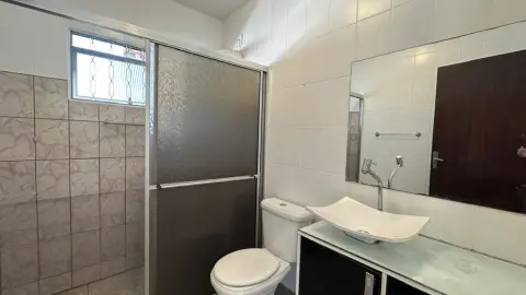 Casa à venda com piscina