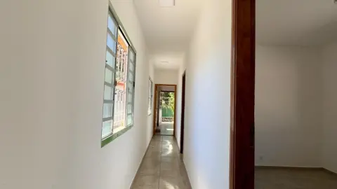 Casa à venda com piscina