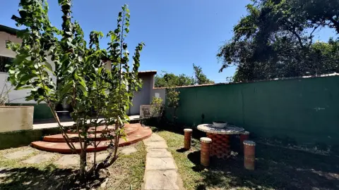 Casa à venda com piscina