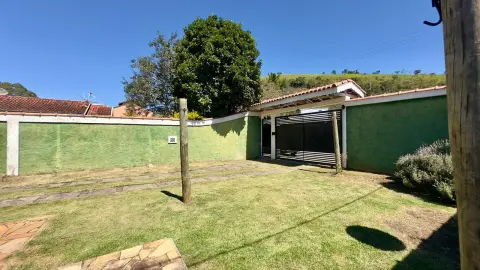 Casa à venda com piscina