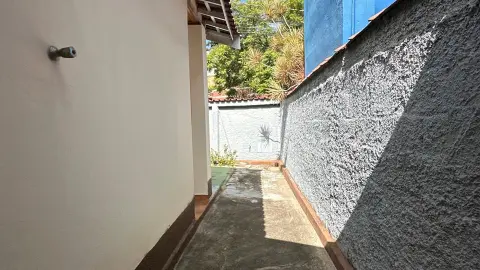 Casa à venda no Centro de São Bento do Sapucaí