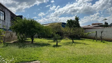 Casa à venda no Centro de São Bento do Sapucaí