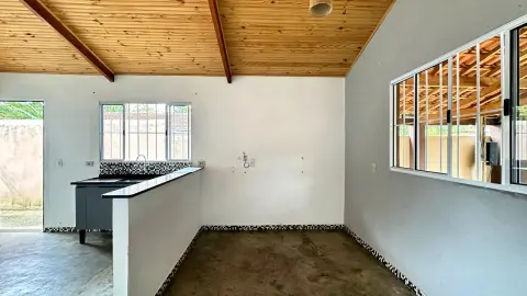 Casa à venda em São Bento do Sapucai