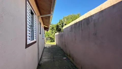 Casa à venda em São Bento do Sapucai