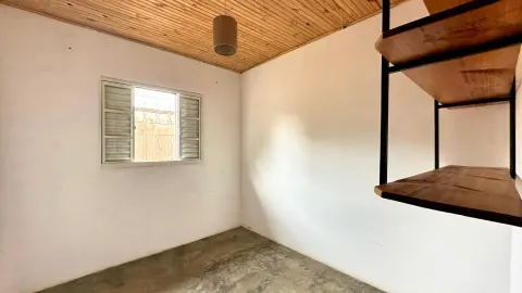 Casa à venda em São Bento do Sapucai