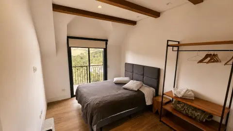 Residência de alto padrão à venda - Recanto do Sol