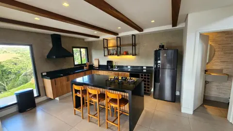 Residência de alto padrão à venda - Recanto do Sol