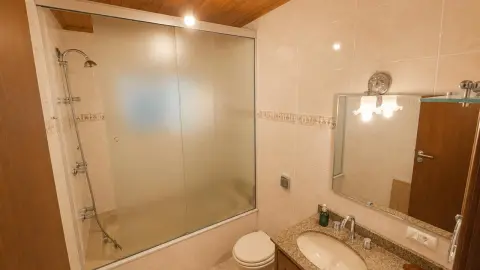 Elegância, conforto e versatilidade  em uma charmosa residência em Campos do Jordão