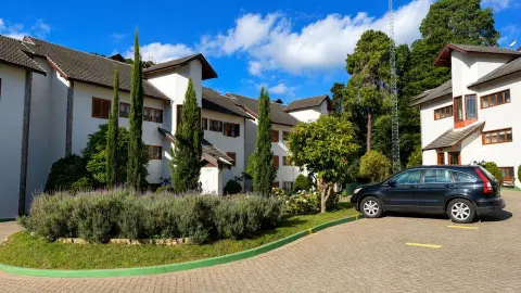 Apartamento à venda no Condomínio Altos da Vila Inglesa
