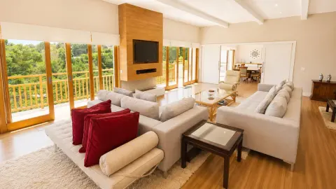 Elegância, Conforto e Localização Privilegiada em Campos do Jordão