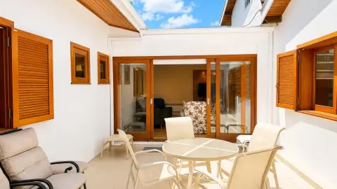 Elegância, Conforto e Localização Privilegiada em Campos do Jordão