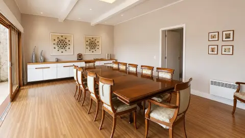 Elegância, Conforto e Localização Privilegiada em Campos do Jordão