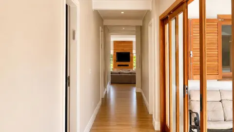 Elegância, Conforto e Localização Privilegiada em Campos do Jordão