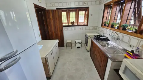 Casa à venda no Alto do Capivai