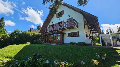 Casa à venda no Alto do Capivai