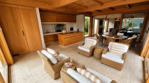 Casa Alto Padrão - Alto do Capivari